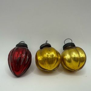 Vintage Christmas ornaments-Kugel style